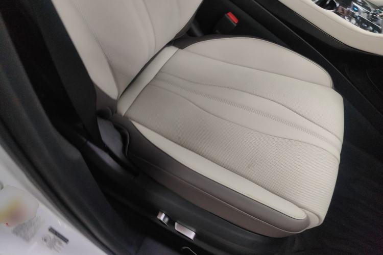Used BYD Song PLUS New Energy 2025 EV 520km Premium Version Right Front Seat