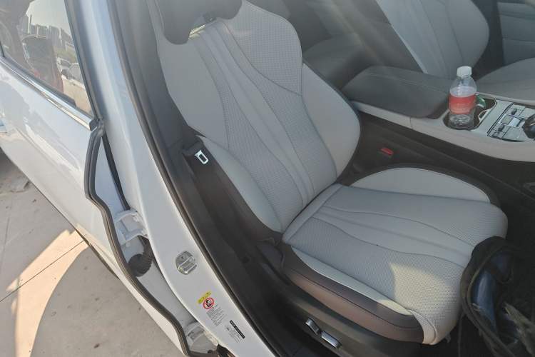 Used BYD Song PLUS New Energy 2025 DM-i Intelligent Driving 160KM Flagship Model Right Front Seat