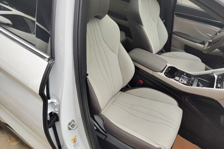 Used BYD Song PLUS New Energy 2025 EV Intelligent Driving Edition 520km Luxury Model Right Front Seat