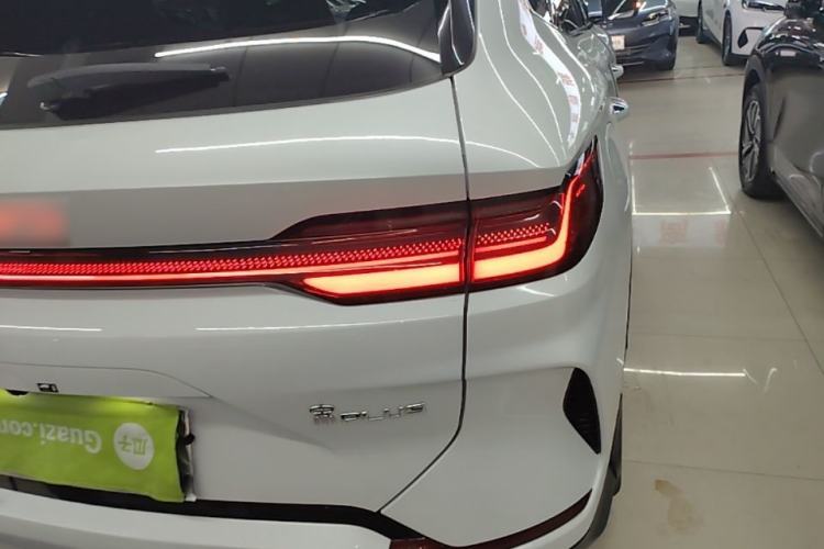 Used BYD Song PLUS New Energy 2025 DM-i 112KM Prestige Model Right Rear Taillight