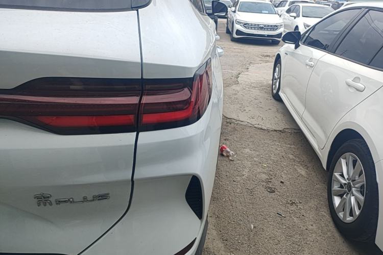 Used BYD Song PLUS New Energy 2025 DM-i 112KM Prestige Model Right Rear Taillight