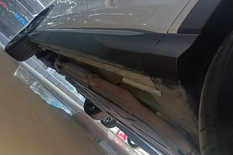 Used BYD Song PLUS New Energy 2025 DM-i 112KM Prestige Model Right Side Sill