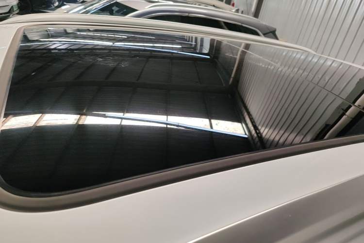 Used BYD Song PLUS New Energy 2025 DM-i 112KM Prestige Model Roof