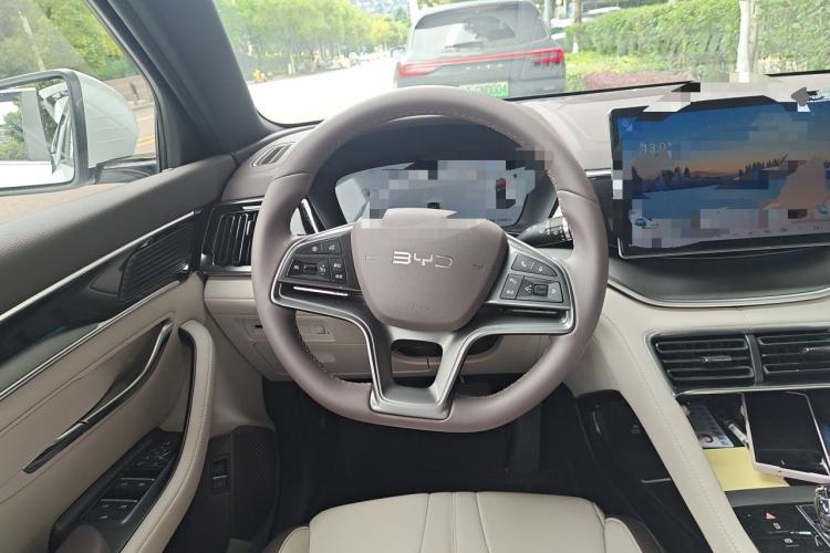 Used BYD Song PLUS New Energy 2025 DM-i 112KM Prestige Model Steering Wheel