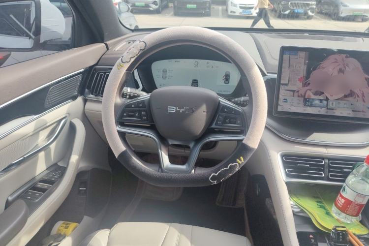 Used BYD Song PLUS New Energy 2025 DM-i 112KM Prestige Model Steering Wheel