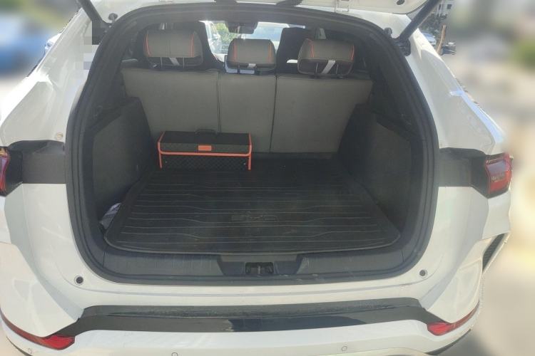 Used BYD Song PLUS New Energy 2025 EV Intelligent Driving Edition 520km Luxury Model Trunk