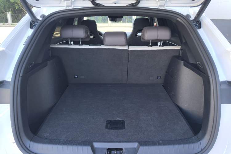 Used BYD Song PLUS New Energy 2025 DM-i 112KM Prestige Model Trunk