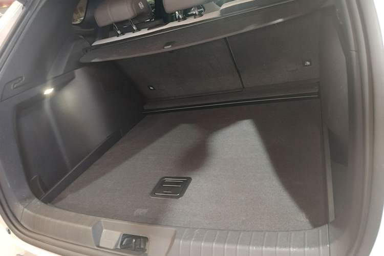 Used BYD Song PLUS New Energy 2025 DM-i 160KM Flagship Model Trunk
