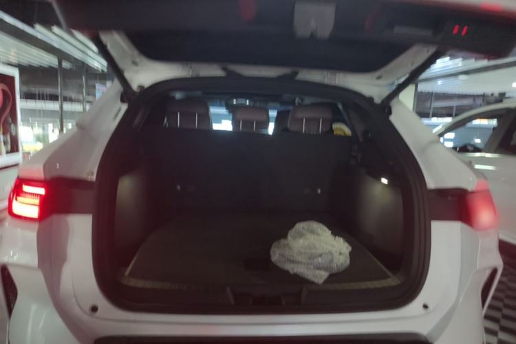 Used BYD Song PLUS New Energy 2025 EV Intelligent Driving Version 520km Premium Model Trunk