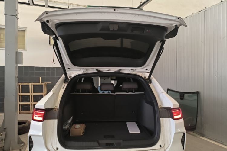 Used BYD Song PLUS New Energy 2025 EV Intelligent Driving Version 520km Premium Model Trunk