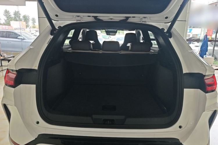 Used BYD Song PLUS New Energy 2025 DM-i 112KM Prestige Model Trunk