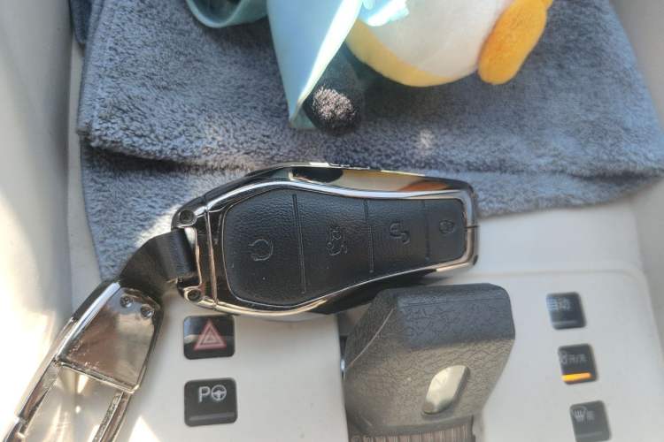 Used BYD Song PLUS New Energy 2025 EV Intelligent Driving Edition 520km Luxury Model Vehicle Key