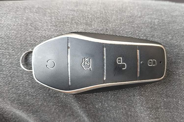 Used BYD Song PLUS New Energy 2025 EV 520km Luxury Version Vehicle Key
