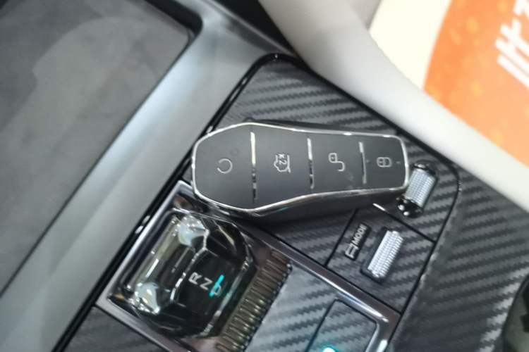 Used BYD Song PLUS New Energy 2025 DM-i 160KM Flagship Model Vehicle Key