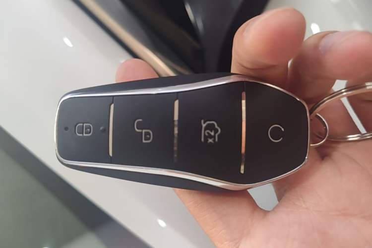 Used BYD Song PLUS New Energy 2025 DM-i 112KM Prestige Model Vehicle Key