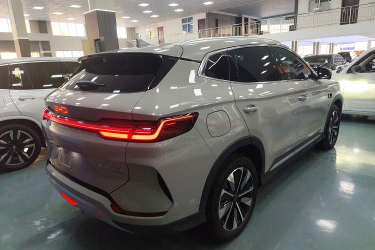 Used BYD Song PLUS New Energy 2025 DM-i Smart Drive 112KM Prestige Model Rear Right 45 Deg