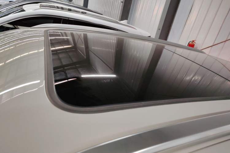 Used BYD Song PLUS New Energy 2025 DM-i 112KM Prestige Model Roof