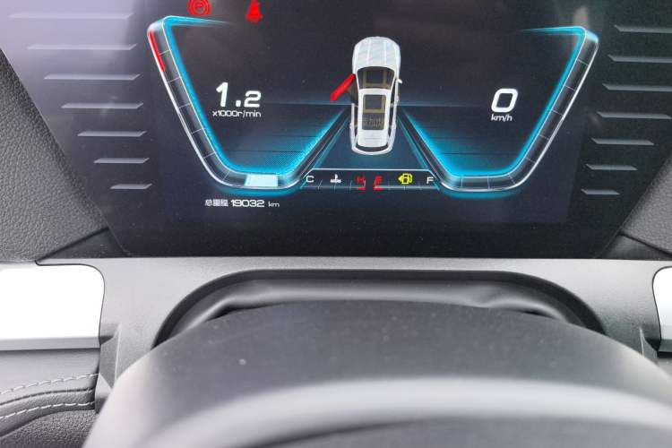 Used BYD Song Pro 2019 1.5T Automatic Elite Edition Odometer Close Up