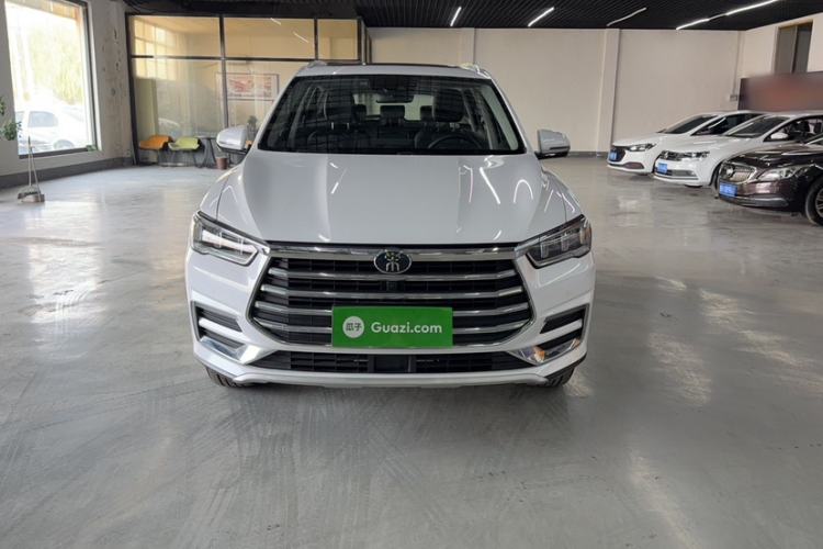Used BYD Song Pro 2019 1.5T Automatic Luxury Model Exterior 4