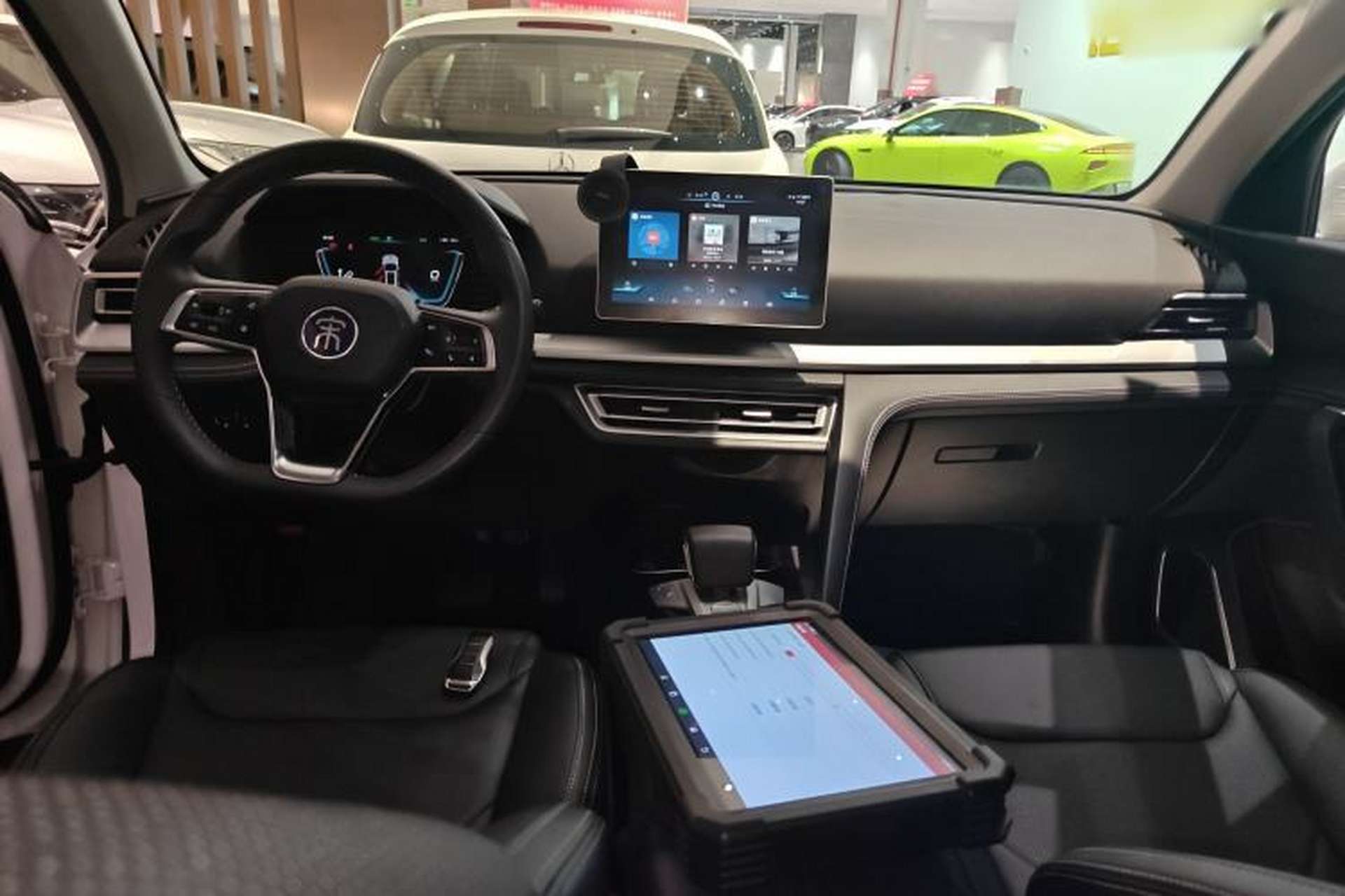 Used BYD Song Pro 2019 1.5T Automatic Prestige Model Interior 2