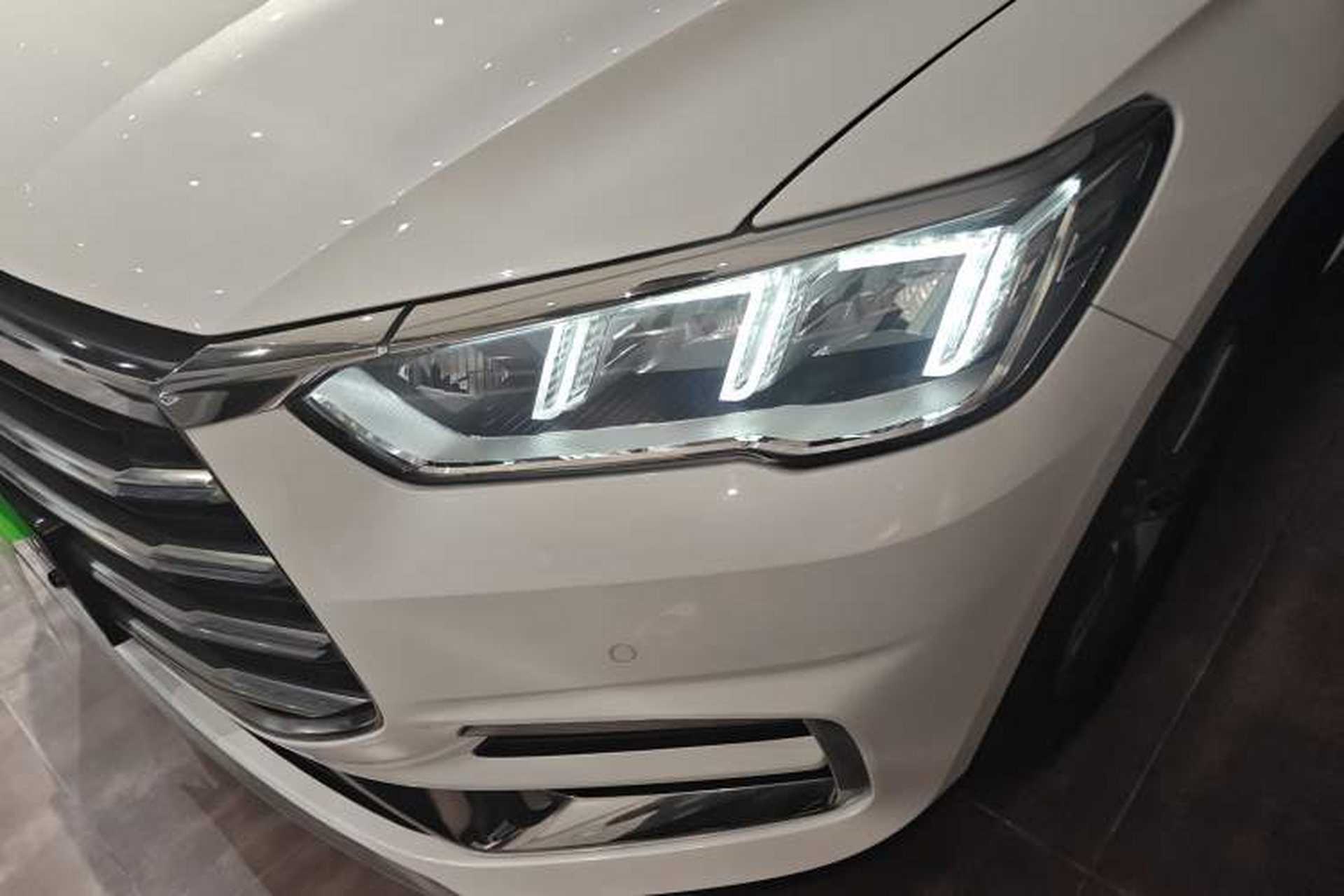 Used BYD Song Pro 2019 1.5T Automatic Prestige Model Left Front Headlight
