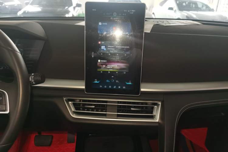 Used BYD Song Pro 2019 1.5T Automatic Luxury Model Audio And AC Panel