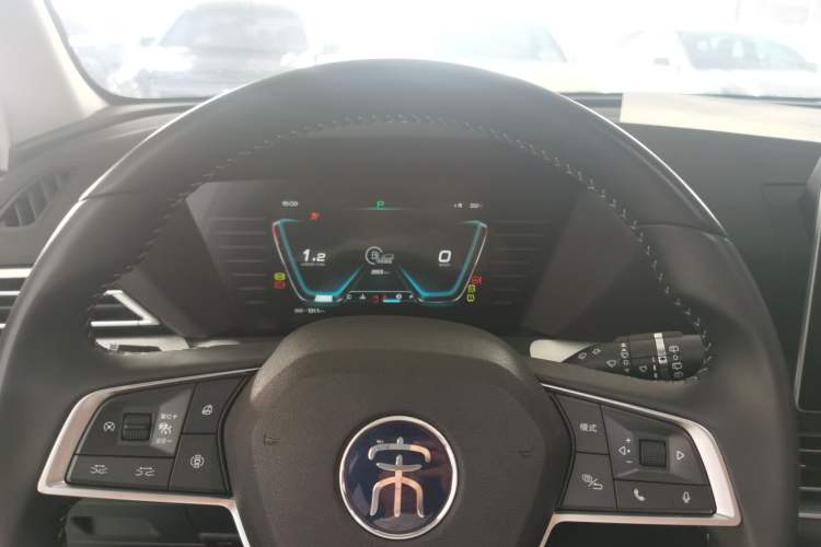 Used BYD Song Pro 2019 1.5T Automatic Luxury Model Instrument Cluster