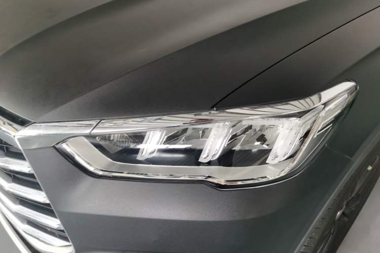 Used BYD Song Pro 2019 1.5T Automatic Luxury Model Left Front Headlight