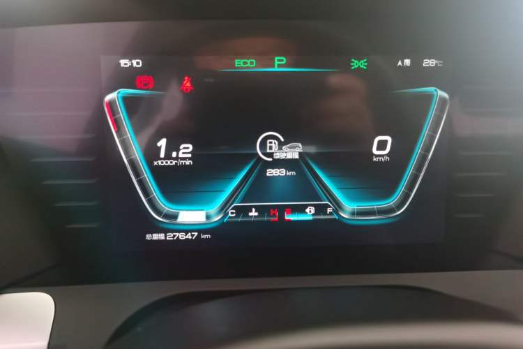 Used BYD Song Pro 2019 1.5T Automatic Luxury Model Odometer Close Up