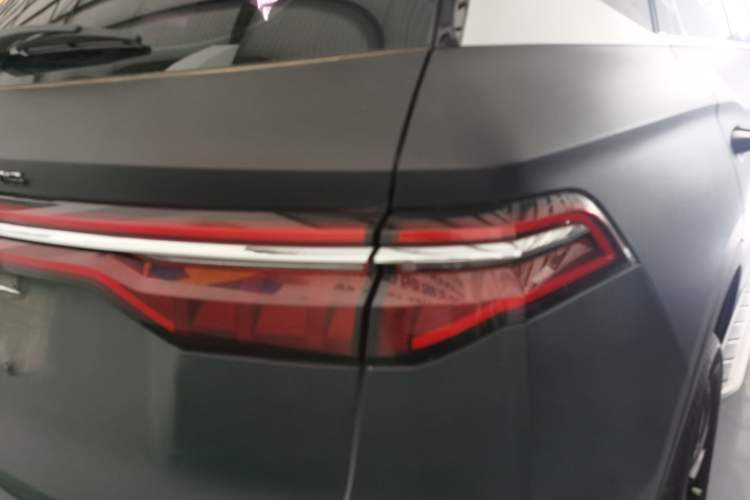 Used BYD Song Pro 2019 1.5T Automatic Luxury Model Right Rear Taillight