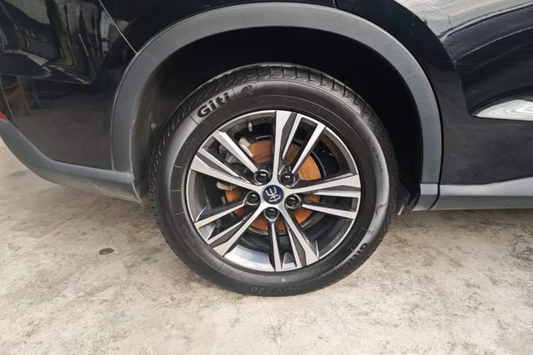 Used BYD Song Pro 2019 1.5T Automatic Prestige Model Right Rear Wheel Hub