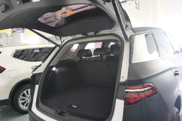 Used BYD Song Pro 2019 1.5T Automatic Luxury Model Trunk