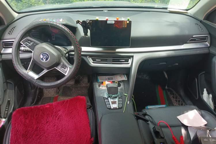 Used BYD Song Pro 2019 1.5T Automatic Elite Edition Center Console