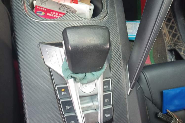 Used BYD Song Pro 2019 1.5T Automatic Elite Edition Gear Lever