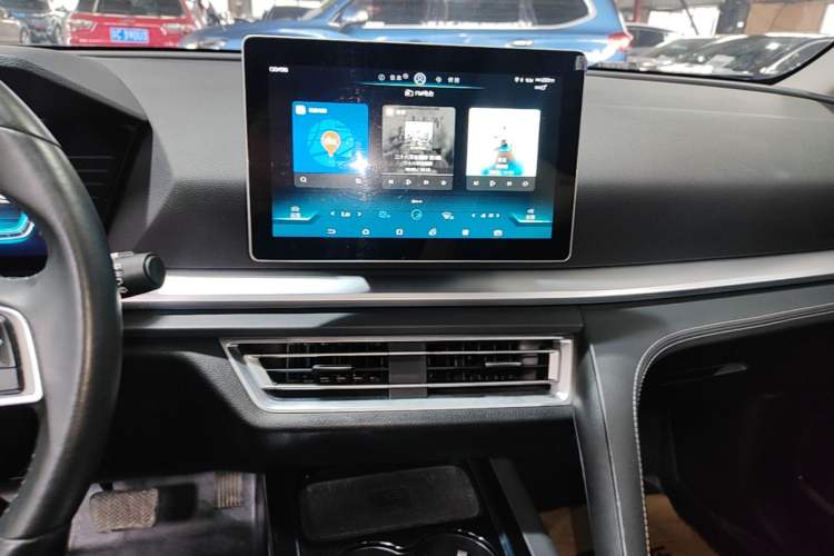 Used BYD Song Pro 2019 1.5T Automatic Luxury Model Audio And AC Panel