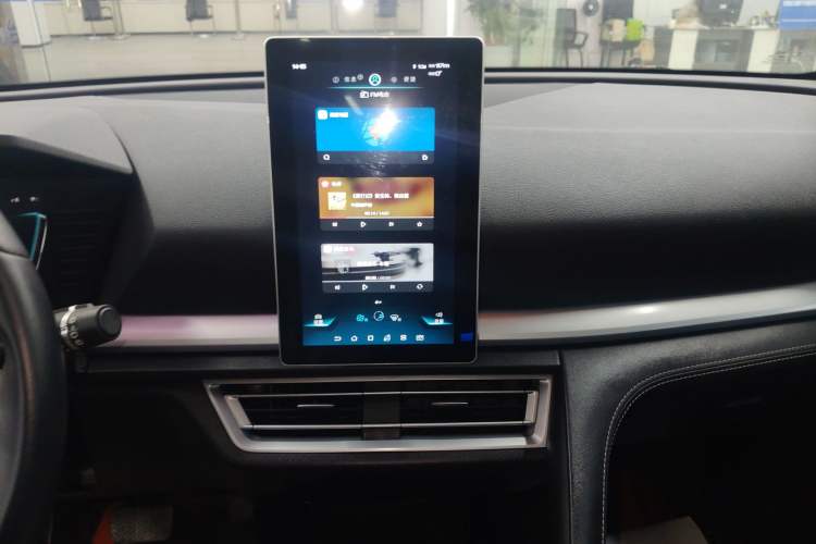 Used BYD Song Pro 2019 1.5T Automatic Elite Edition Audio And AC Panel