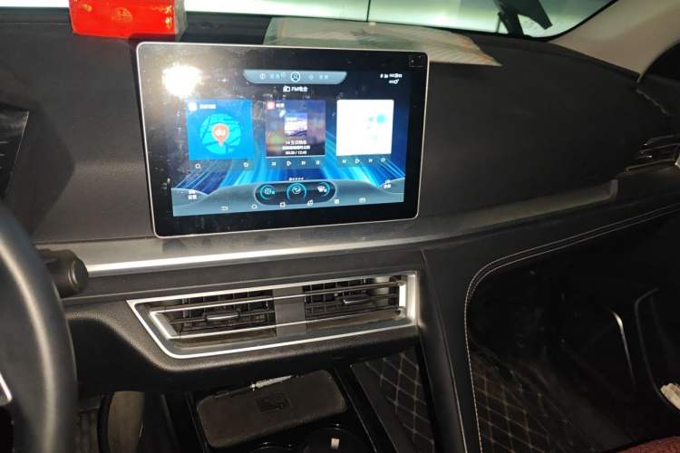 Used BYD Song Pro 2019 1.5T Automatic Luxury Model Audio And AC Panel