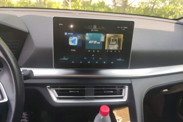 Used BYD Song Pro 2019 1.5T Automatic Luxury Model Audio And AC Panel