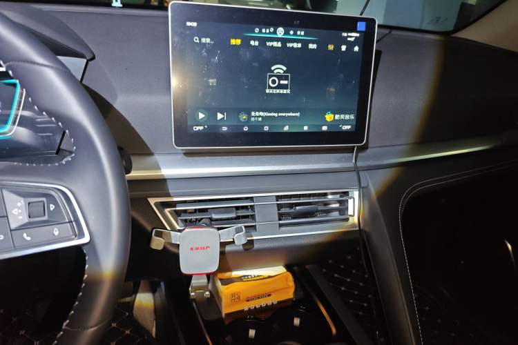 Used BYD Song Pro 2019 1.5T Automatic Luxury Model Audio And AC Panel