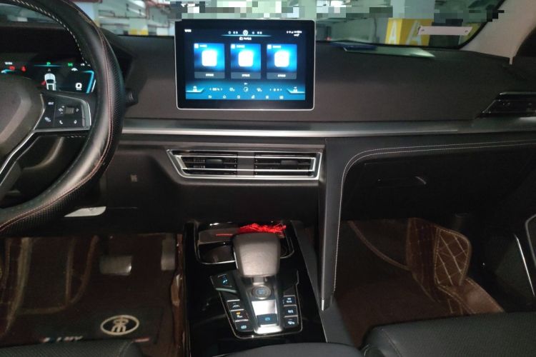 Used BYD Song Pro 2019 1.5T Automatic Prestige Model Audio And AC Panel
