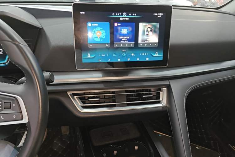 Used BYD Song Pro 2019 1.5T Automatic Prestige Model Audio And AC Panel