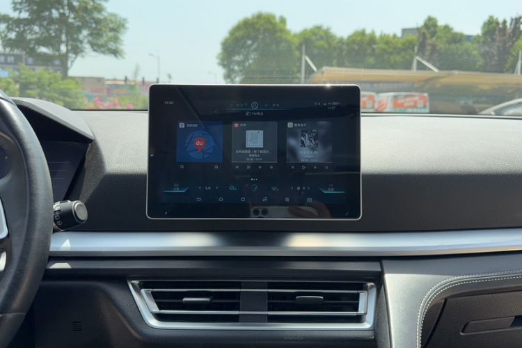 Used BYD Song Pro 2019 1.5T Automatic Luxury Model Audio And AC Panel