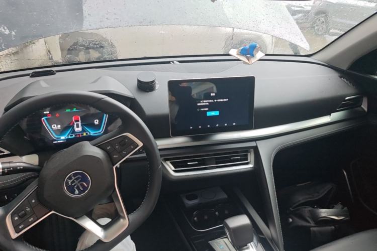 Used BYD Song Pro 2019 1.5T Automatic Elite Edition Center Console