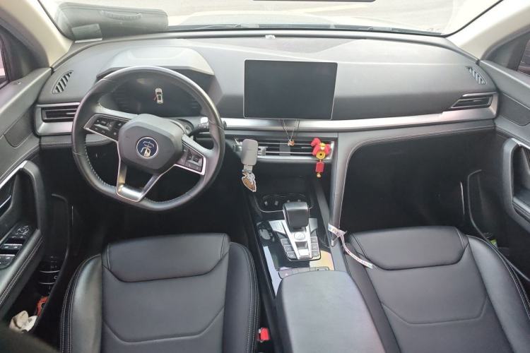 Used BYD Song Pro 2019 1.5T Automatic Luxury Model Center Console