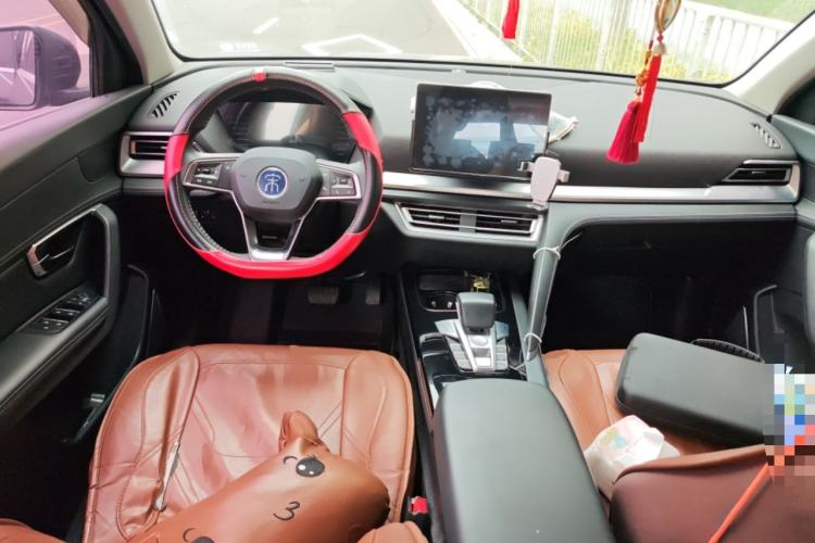 Used BYD Song Pro 2019 1.5T Automatic Elite Edition Center Console