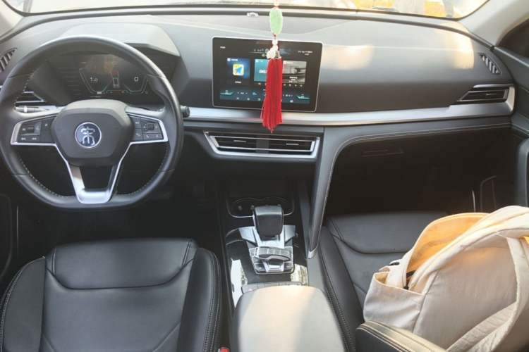 Used BYD Song Pro 2019 1.5T Automatic Elite Edition Center Console