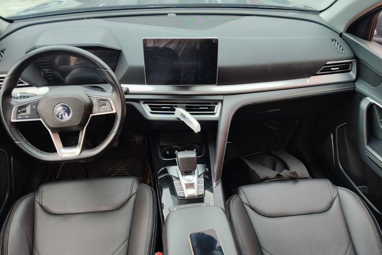 Used BYD Song Pro 2019 1.5T Automatic Elite Edition Center Console