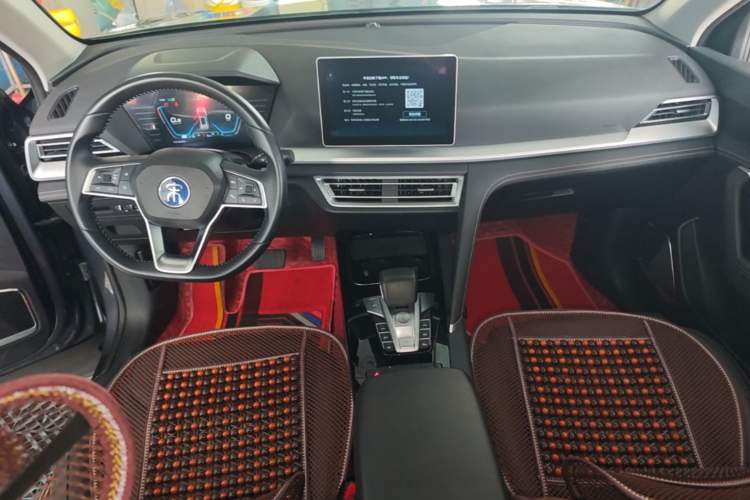 Used BYD Song Pro 2019 1.5T Automatic Luxury Model Center Console