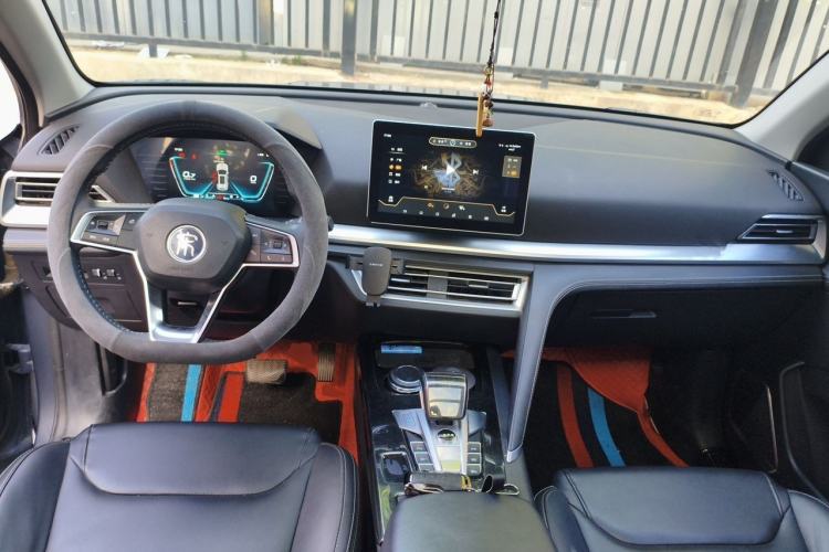 Used BYD Song Pro 2019 1.5T Automatic Elite Edition Center Console