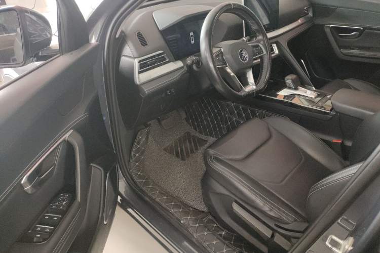 Used BYD Song Pro 2019 1.5T Automatic Luxury Model Driver Seat